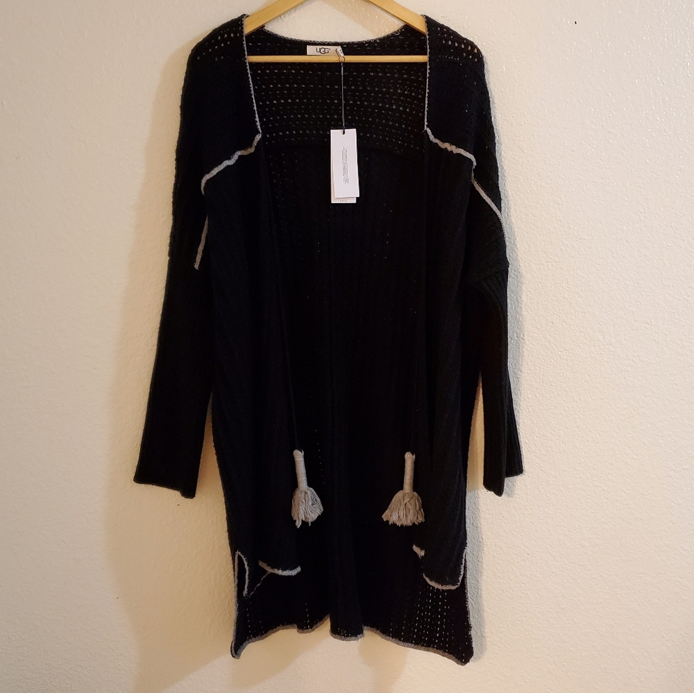 Ugg Riley Sweater Poncho - Picture 2 of 5